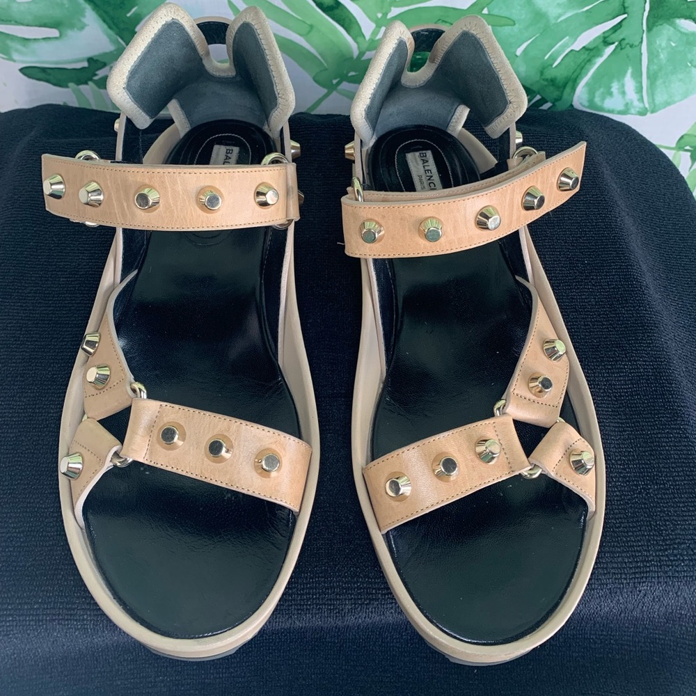 Balenciaga sandal size 39.5 $125